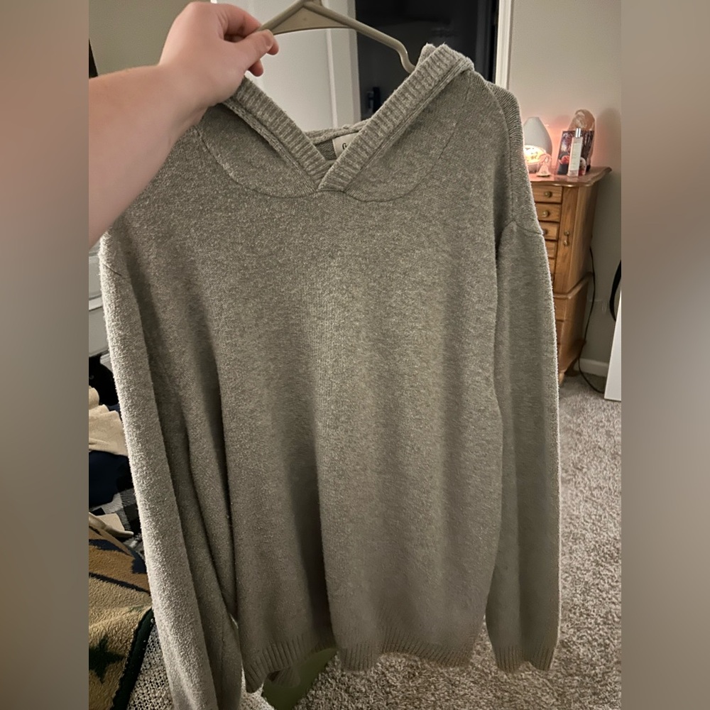 Hooded Sweater